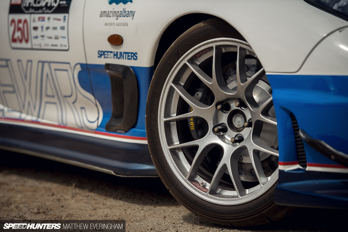 LFXX_RX7_MatthewEveringham_Speedhunters48