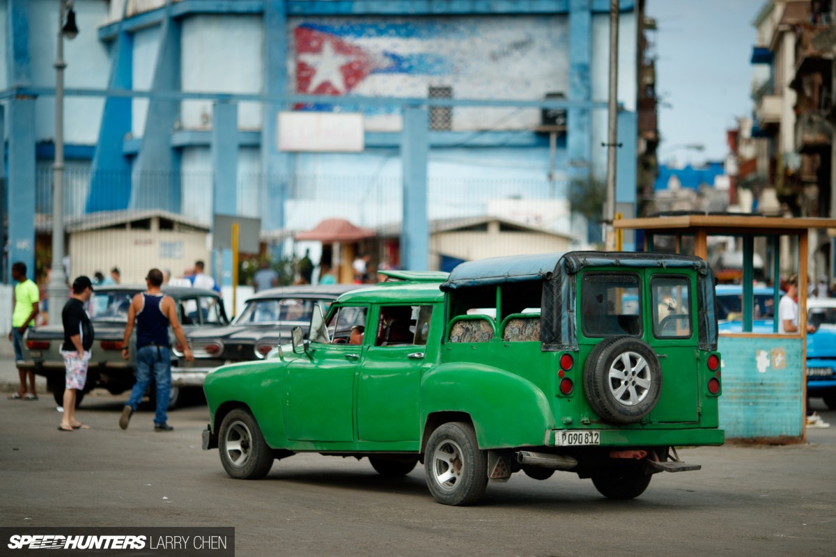 Larry_Chen_Speedhunters_havana_cuba_car_spotting_36