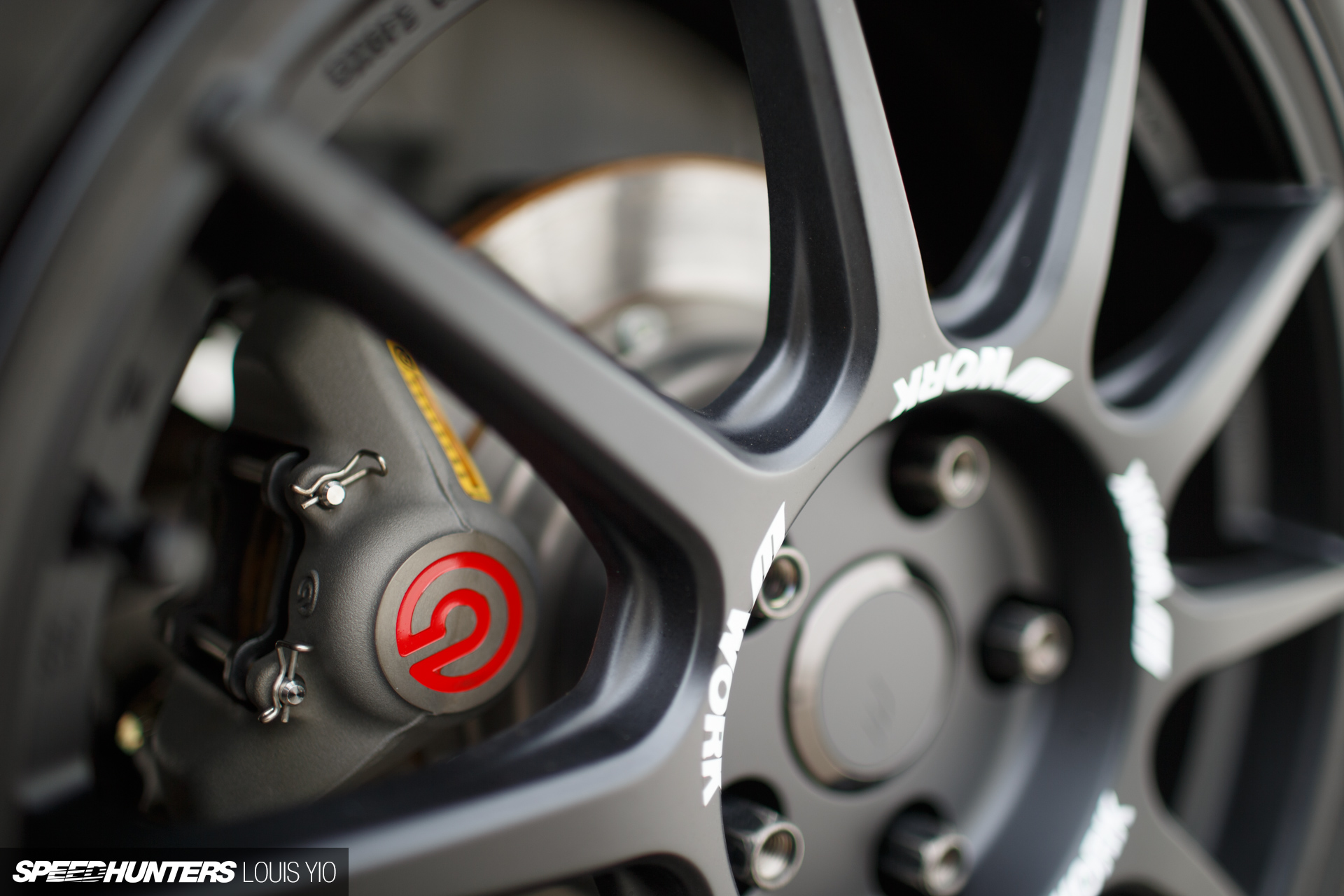 The Thoroughbred: A DC5 RSX Racer - Speedhunters
