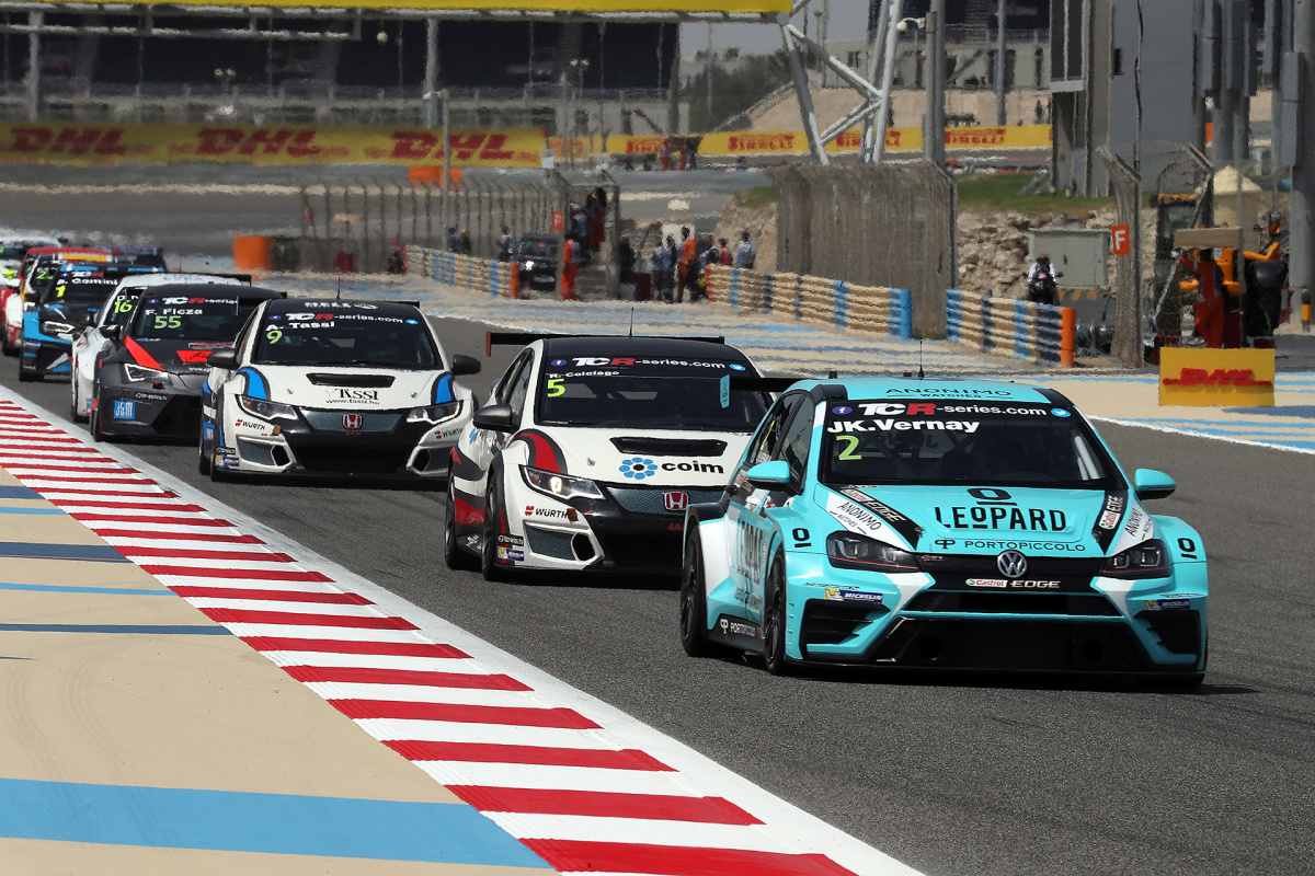 2017-2017-Bahrain-Race-2---02-Jean-Karl-Vernay_120