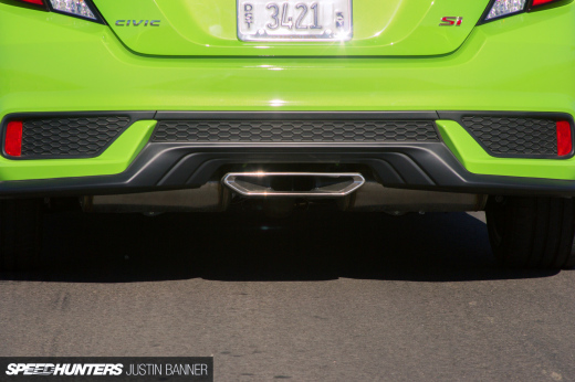 Speedhunters_Civic_Si_Driving_Impressions_Justin_Banner-31N