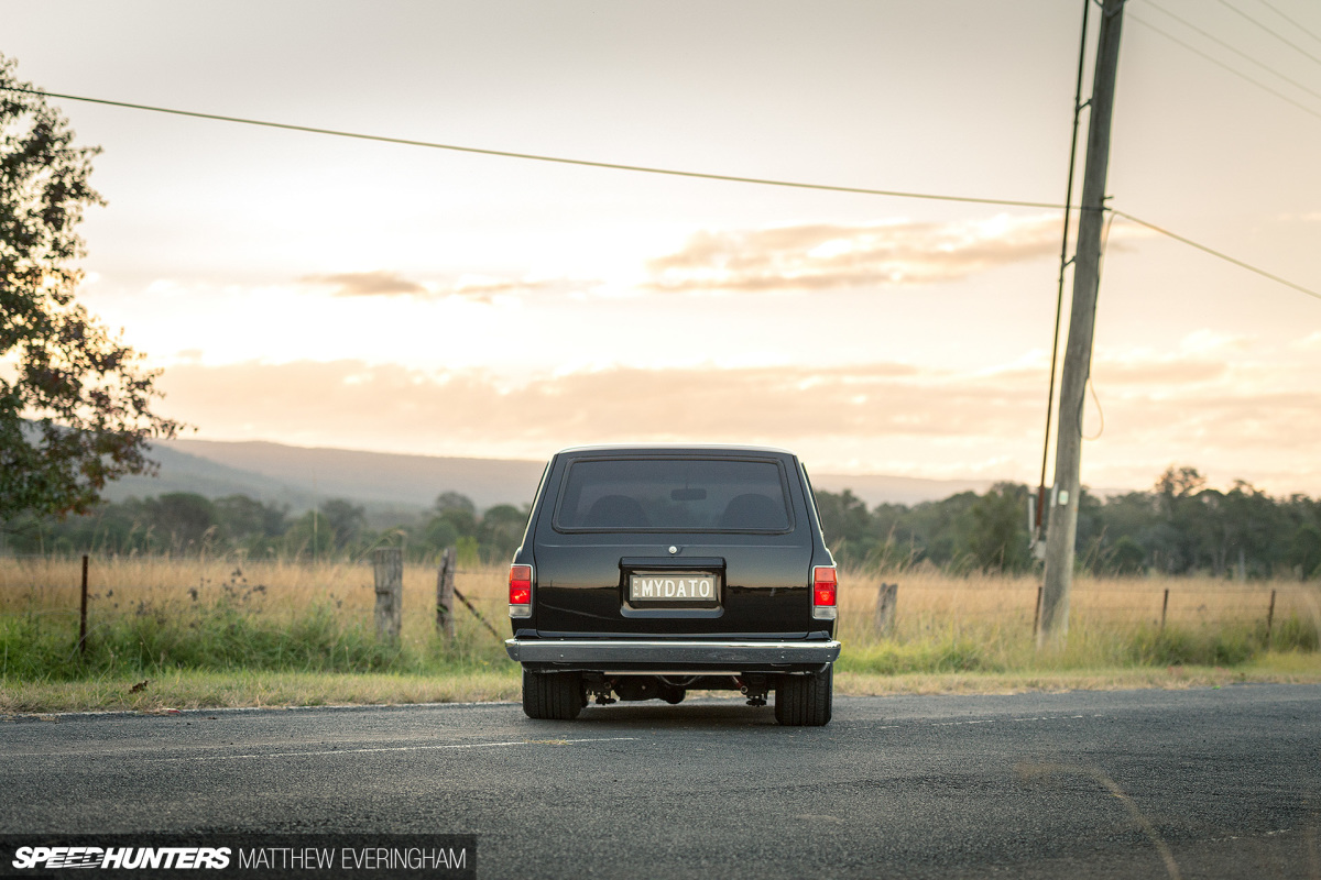 BlackDatsunUte_MatthewEveringham_Speedhunters_ (40)