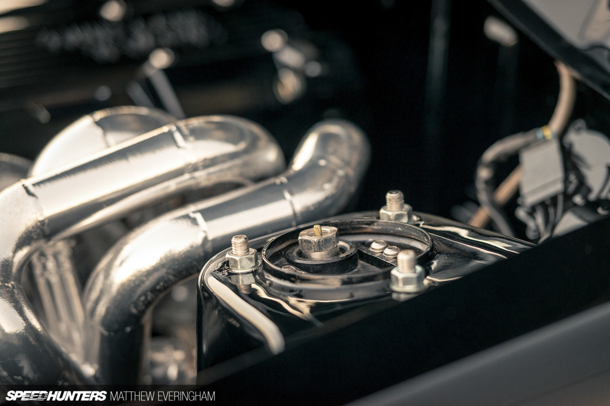 BlackDatsunUte_MatthewEveringham_Speedhunters_ (54)