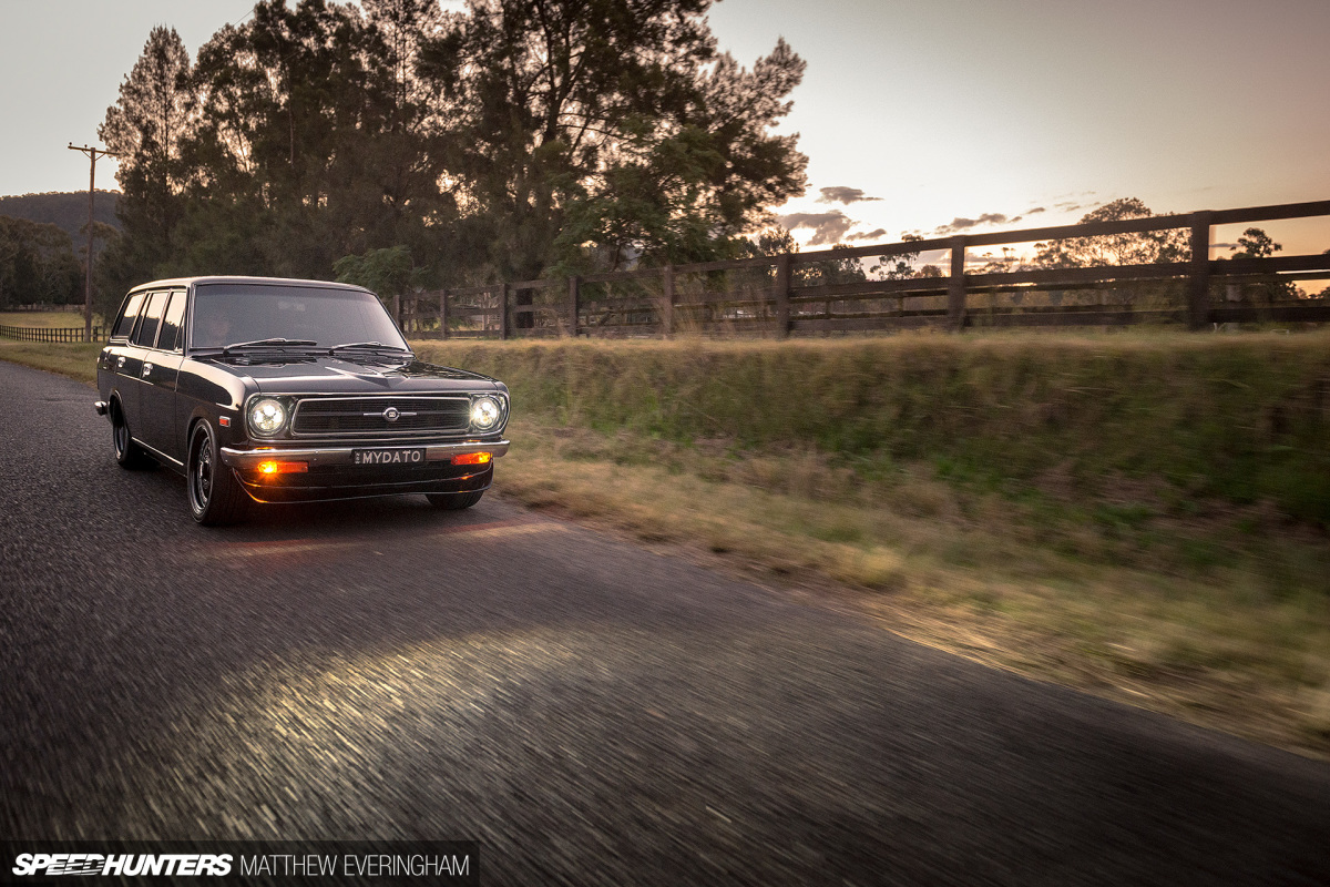 BlackDatsunUte_MatthewEveringham_Speedhunters_ (68)