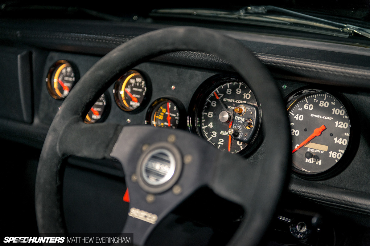BlackDatsunUte_MatthewEveringham_Speedhunters_ (84)