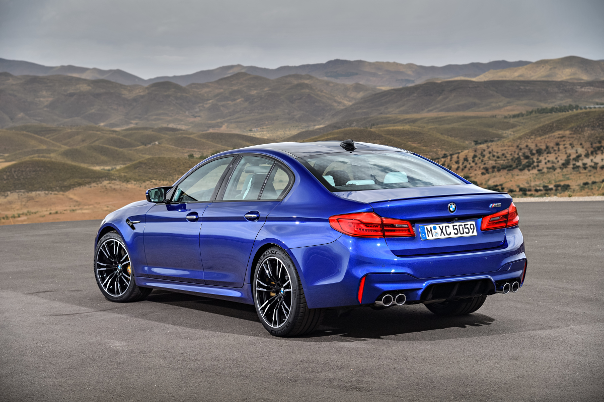 P90273002_highRes_the-new-bmw-m5-08-20