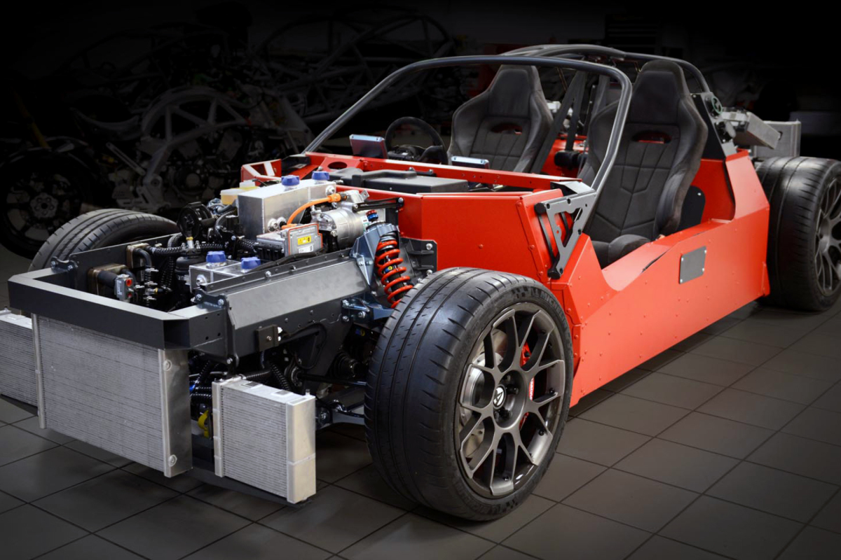 ARIEL-HIPERCAR-Front3qtr2_SH