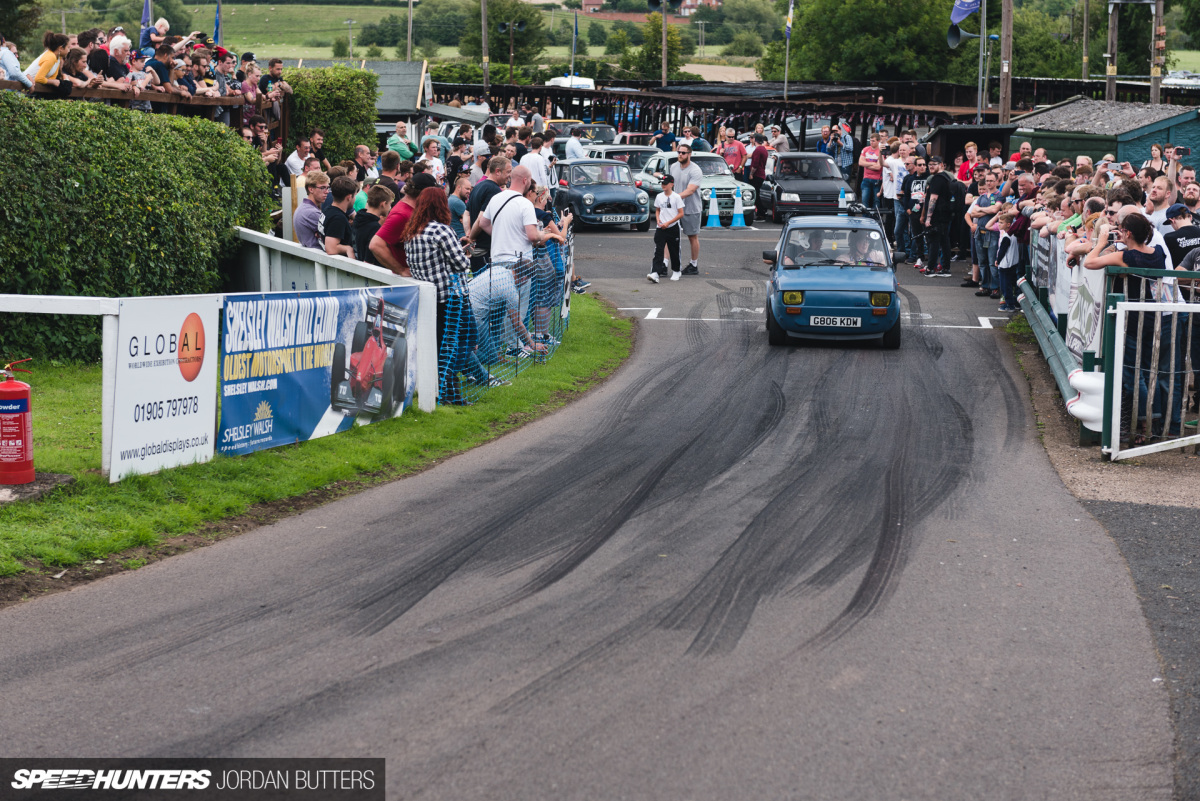 RETRO-RIDES-GATHERING-2017-jordanbutters-speedhunters-5658