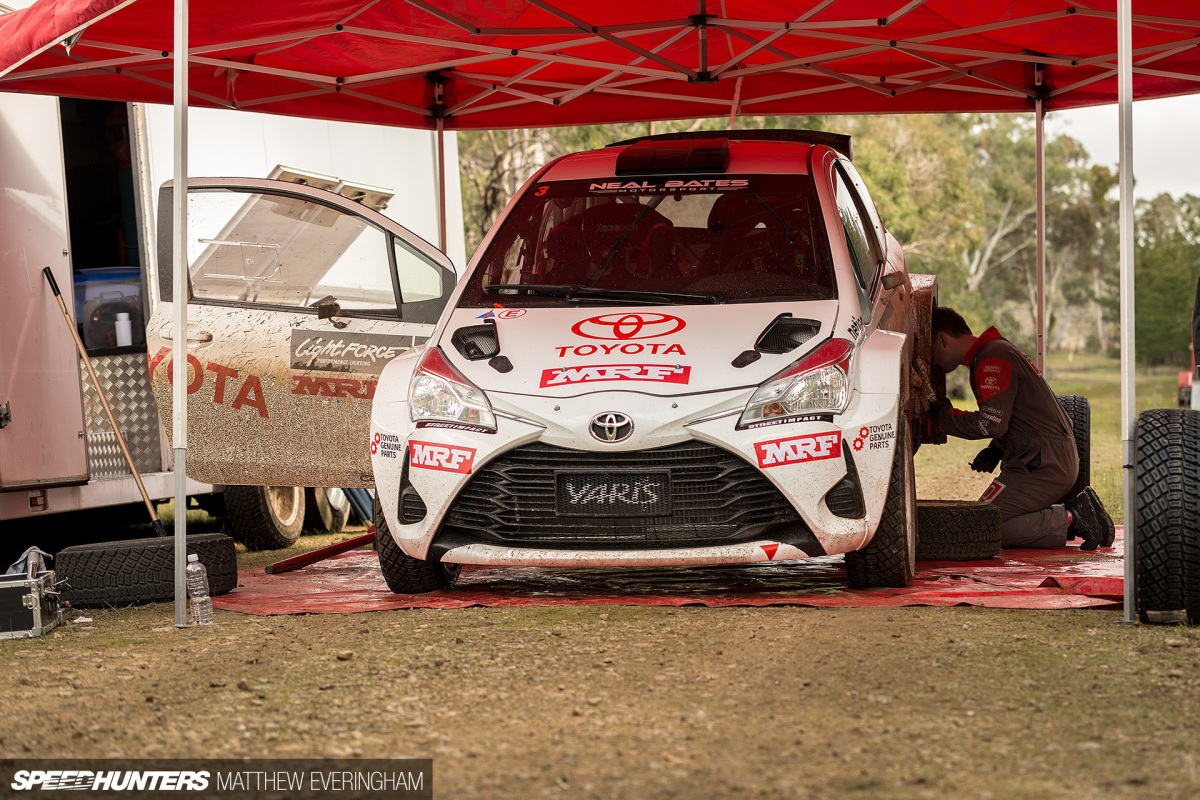 MatthewEveringham_HarryBates_Yaris_Experience_Speedhunters_ (14)