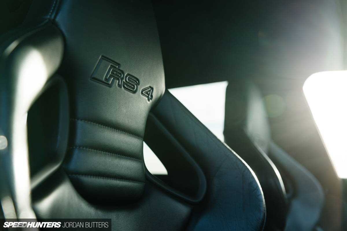 audi-rs4-avant-jordanbutters-speedhunters-0215