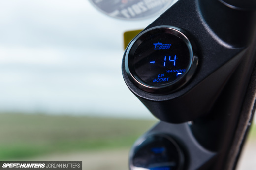 bmw-e30-twinturbo-v8-jordanbutters-speedhunters-0573