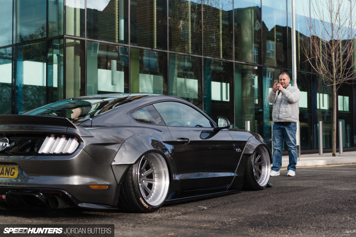 liberty-walk-mustang-jordanbutters-speedhunters-1883