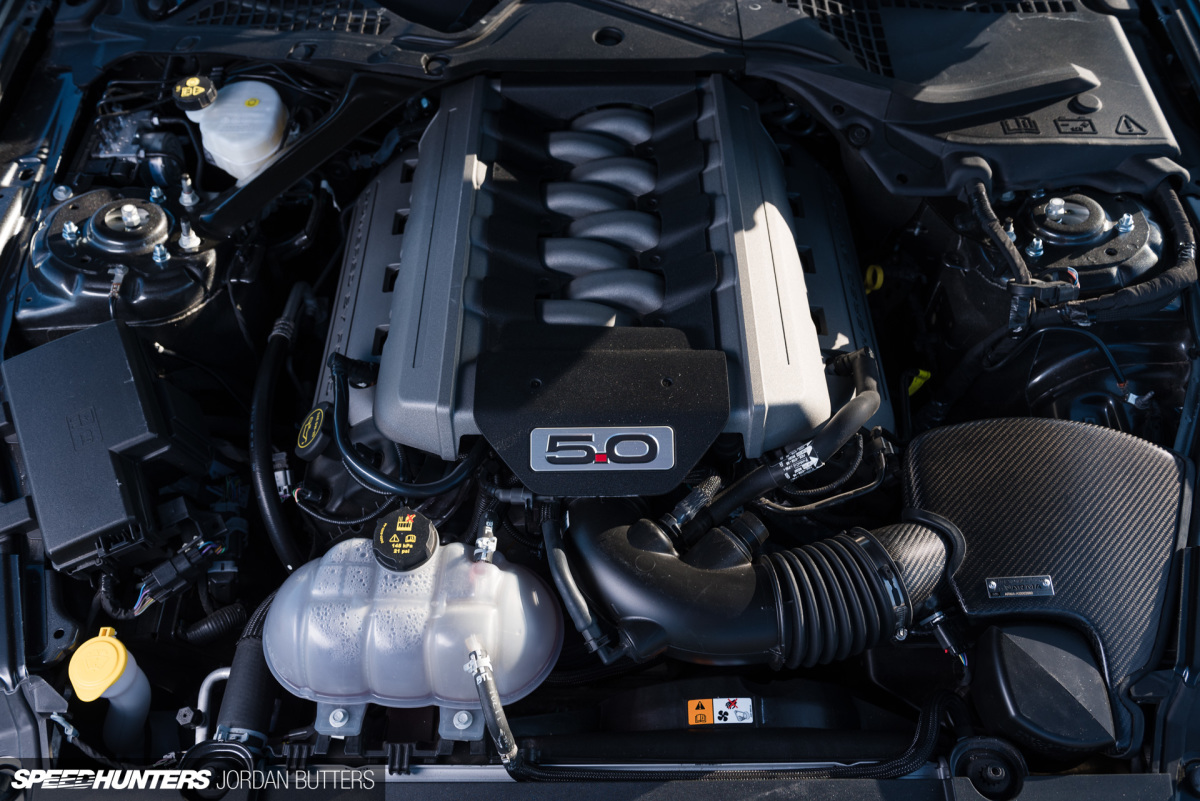 liberty-walk-mustang-jordanbutters-speedhunters-1848