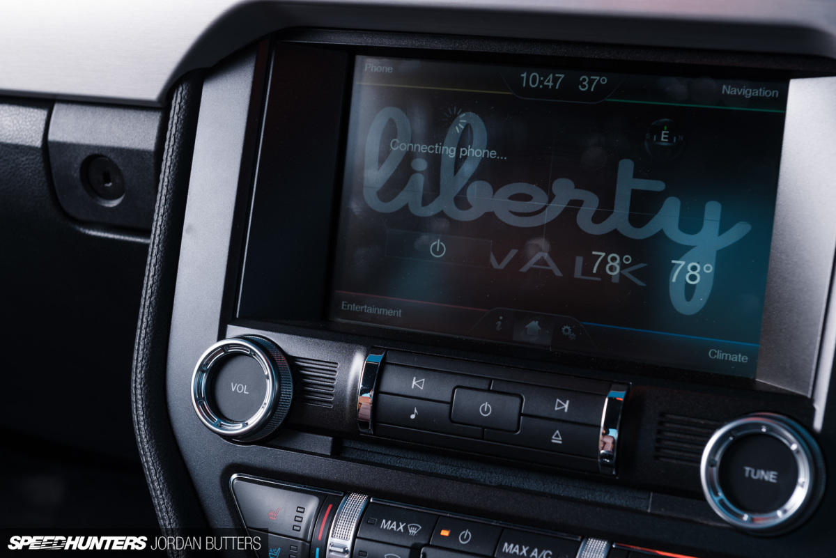 liberty-walk-mustang-jordanbutters-speedhunters-1807