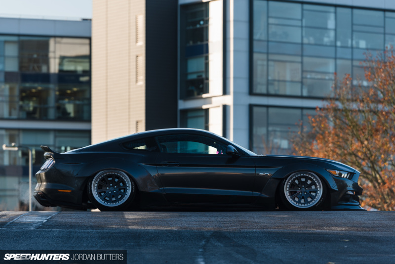 liberty-walk-mustang-jordanbutters-speedhunters-1731
