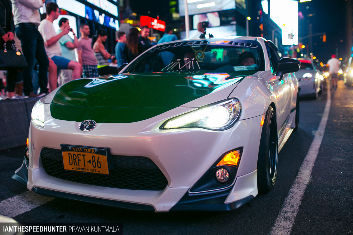 SH_prime-7sdaynyc-timessquare-2017-pravan-kuntmala-speedhunters-006