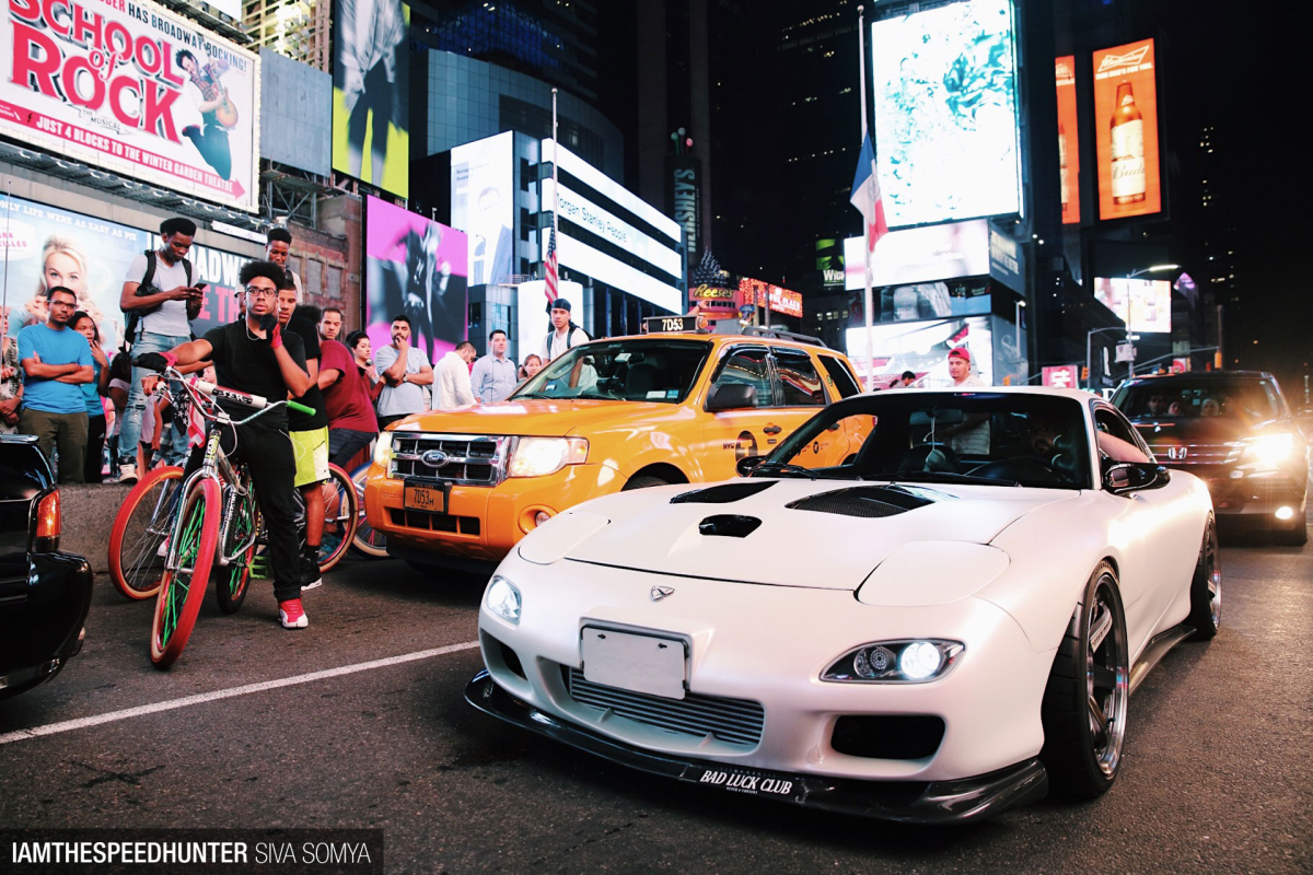 SH_prime-7sdaynyc-2017-timessquare-Siva-Somya-speedhunters-006