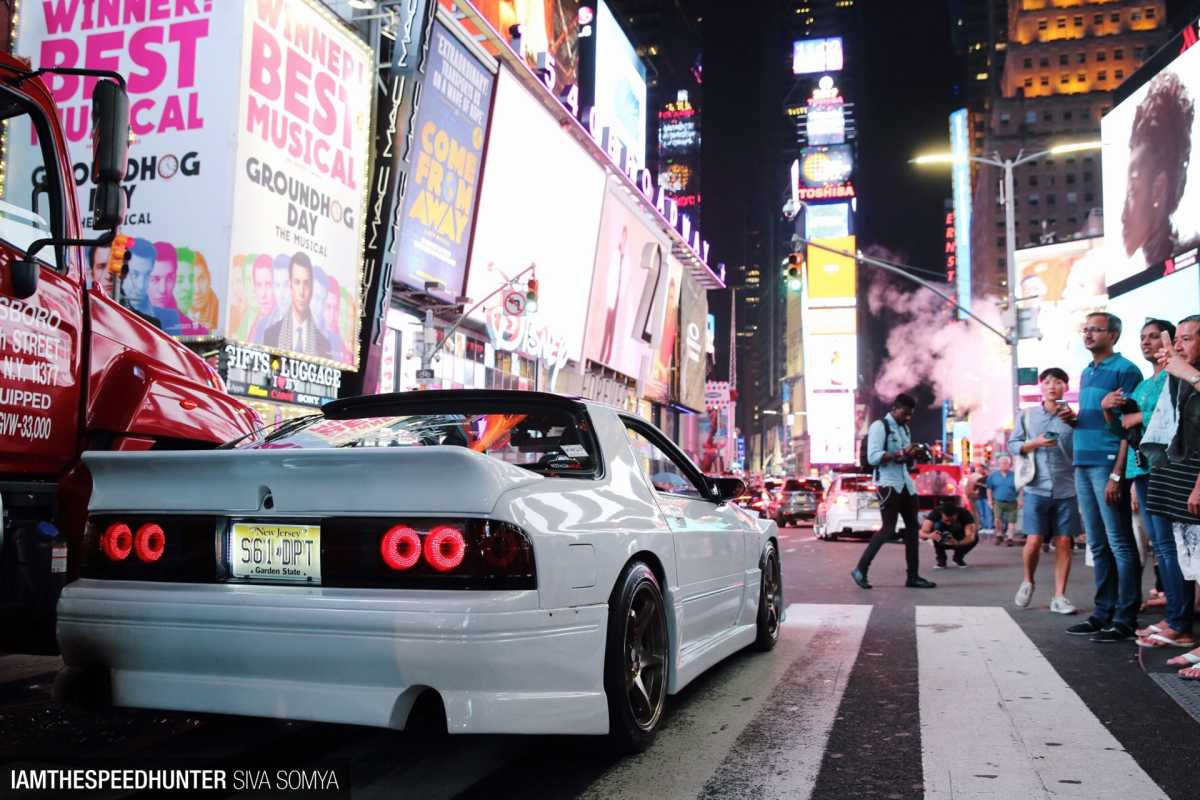 SH_prime-7sdaynyc-2017-timessquare-Siva-Somya-speedhunters-007