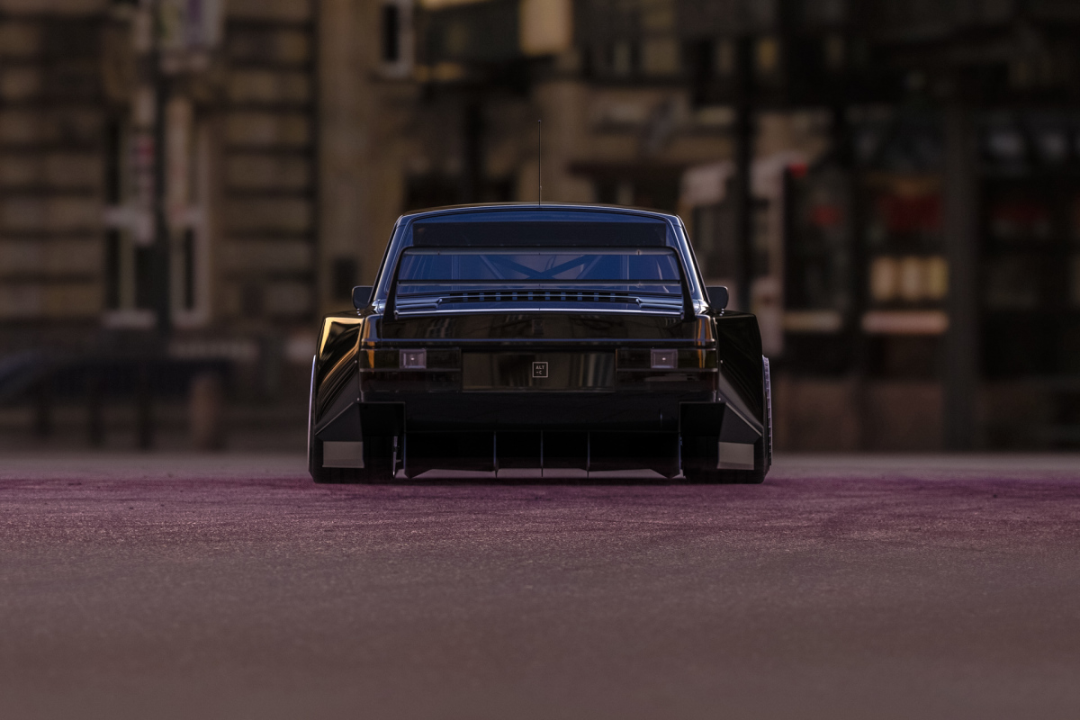 ASH_THORP_VOLVO_240GL__001