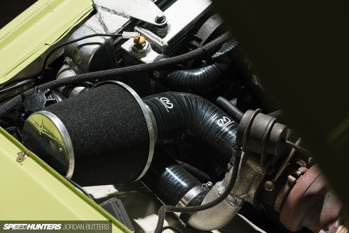driftworks-hi5-hilux-jordanbutters-speedhunters-6060