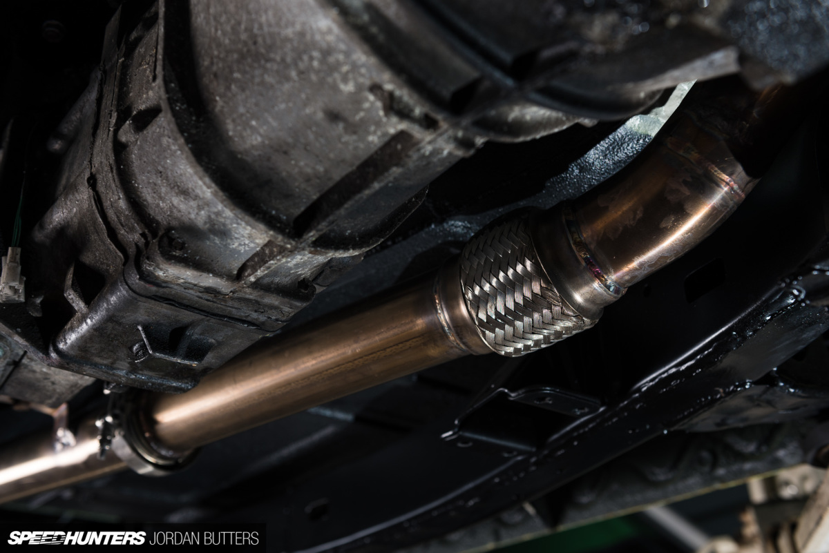 driftworks-hi5-hilux-jordanbutters-speedhunters-6206