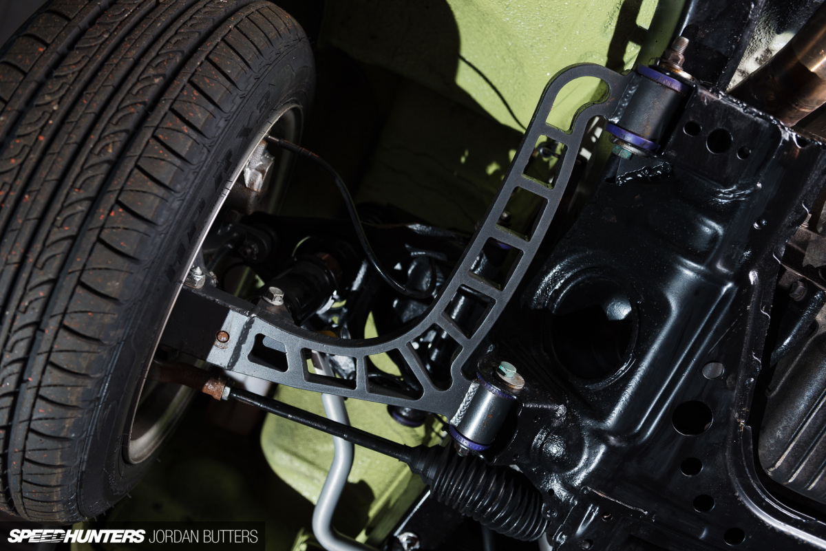 driftworks-hi5-hilux-jordanbutters-speedhunters-6210