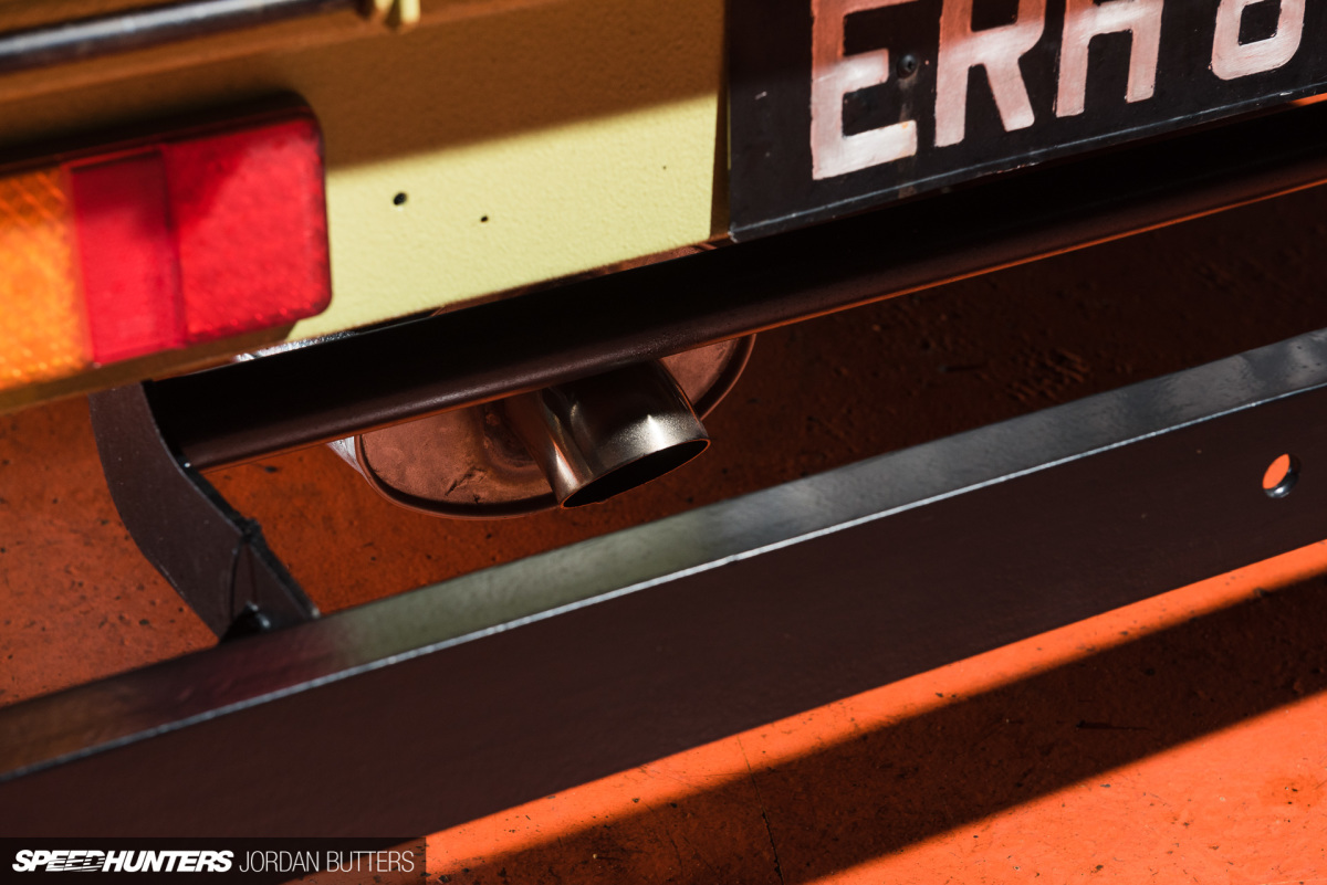 driftworks-hi5-hilux-jordanbutters-speedhunters-6276