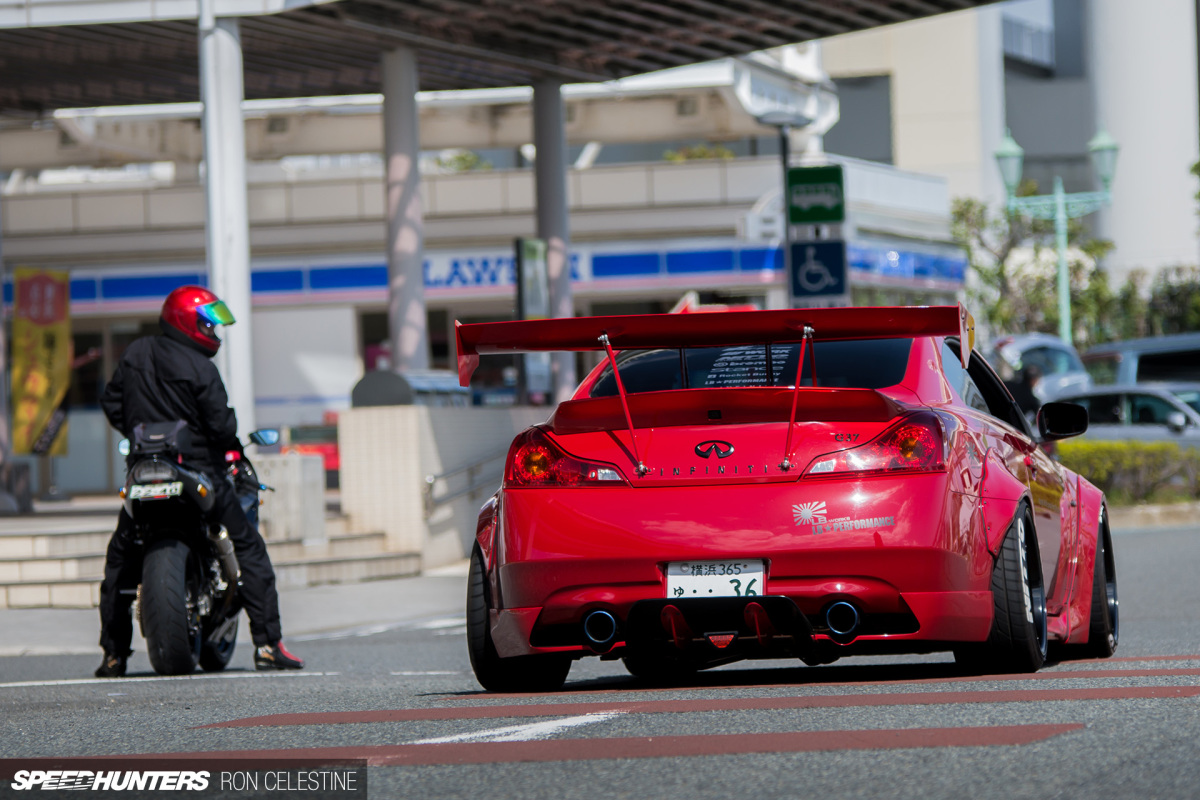 daikokufuto_18_ron_celestine_Infiniti_Skyline