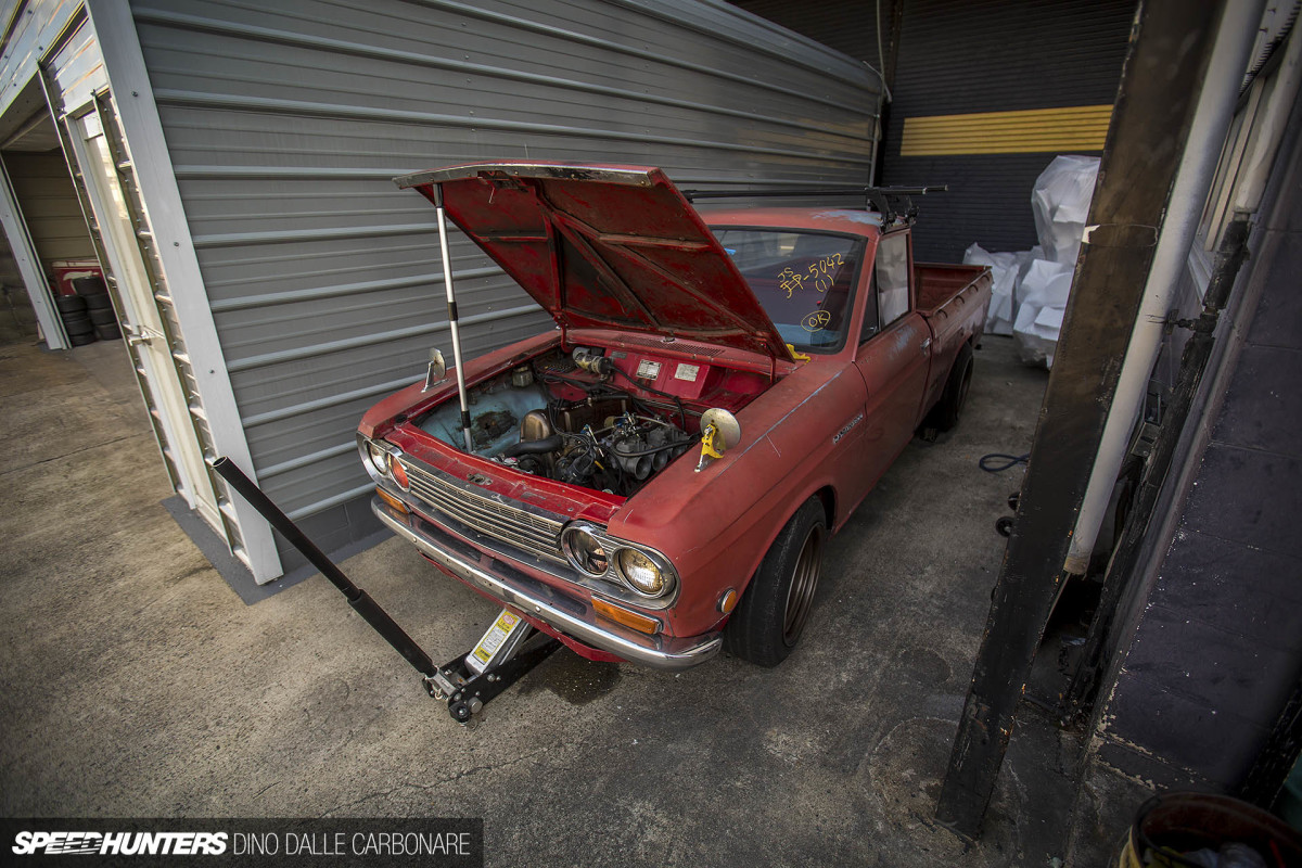 rocket_bunny_datsun_521__dino_dalle_carbonare_06