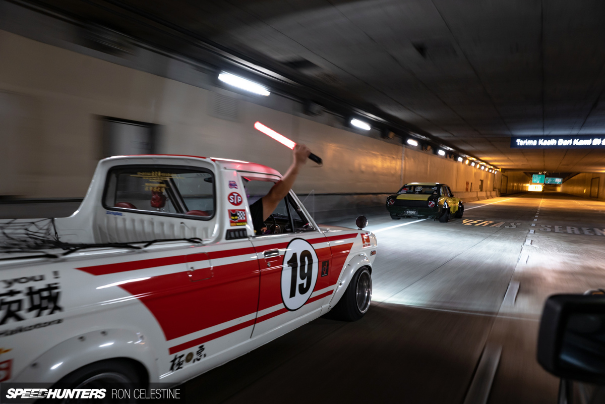 ron_celestine_backwheelbitches_malaysia_nightmeet_datsun_hakotora