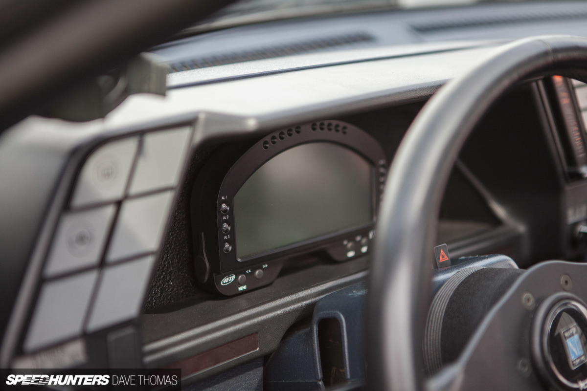 fitted-2018-speedhunters-dt-40