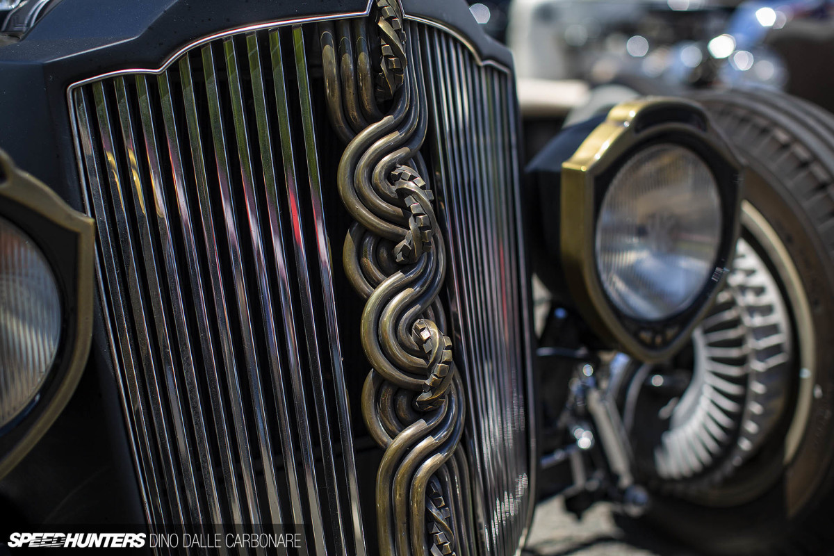 Mooneyes_SCN18_dino_dalle_carbonare_180