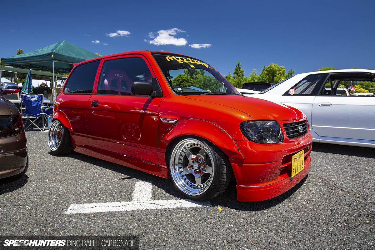 Mooneyes_SCN18_dino_dalle_carbonare_190