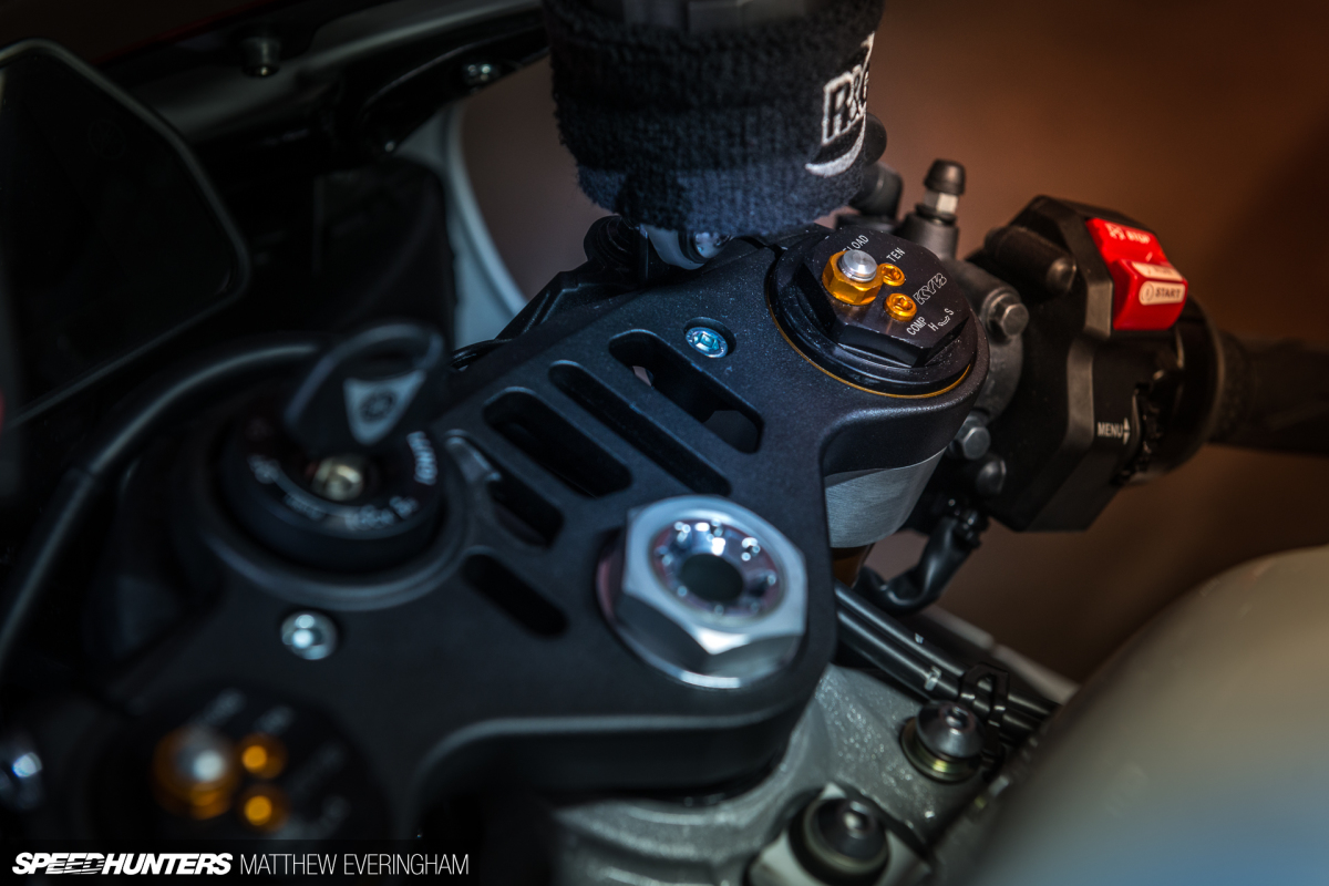 Yamaha-R1-20th-Anniversary-Boxer-Matthew-Everingham-Speedhunters- (10)
