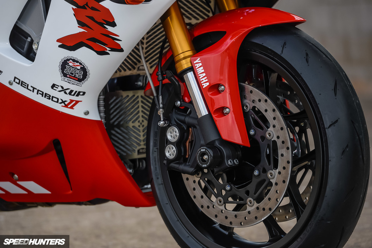 Yamaha-R1--WE98-Mark-Boxer-Speedhunters (4)