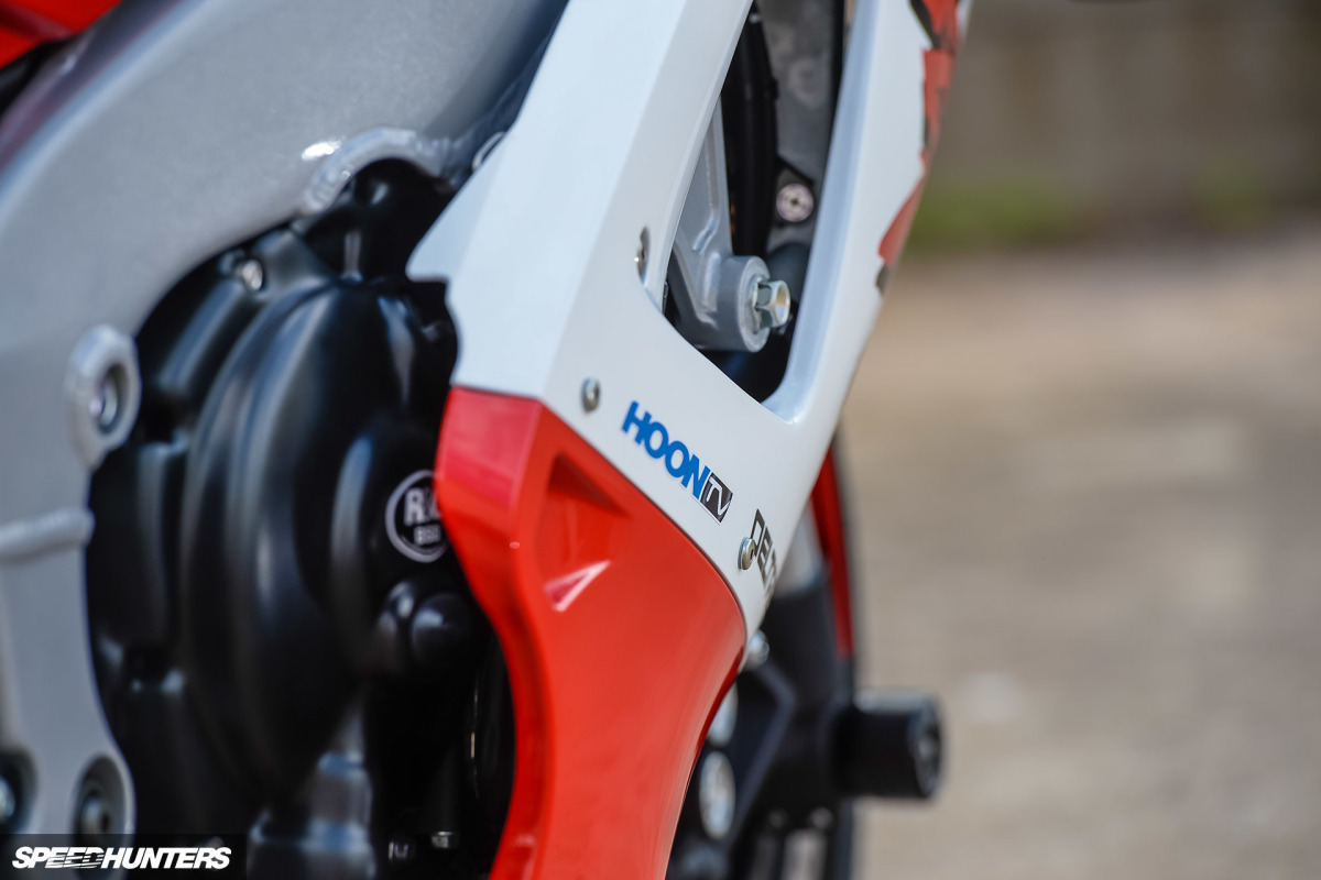 Yamaha-R1--WE98-Mark-Boxer-Speedhunters (7)