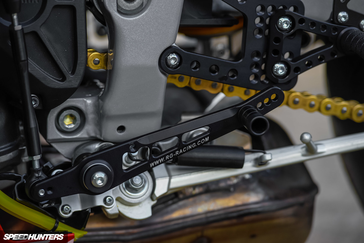 Yamaha-R1--WE98-Mark-Boxer-Speedhunters (23)