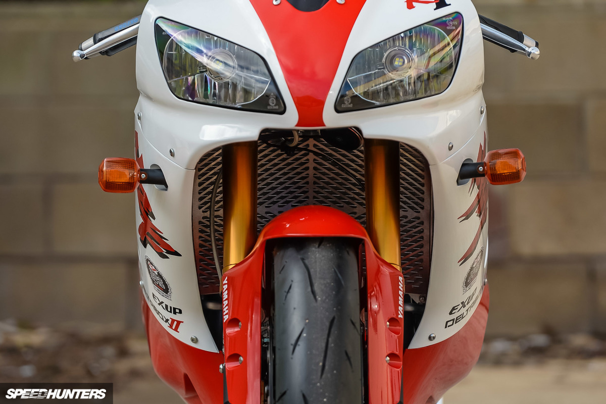 Yamaha-R1--WE98-Mark-Boxer-Speedhunters (30)