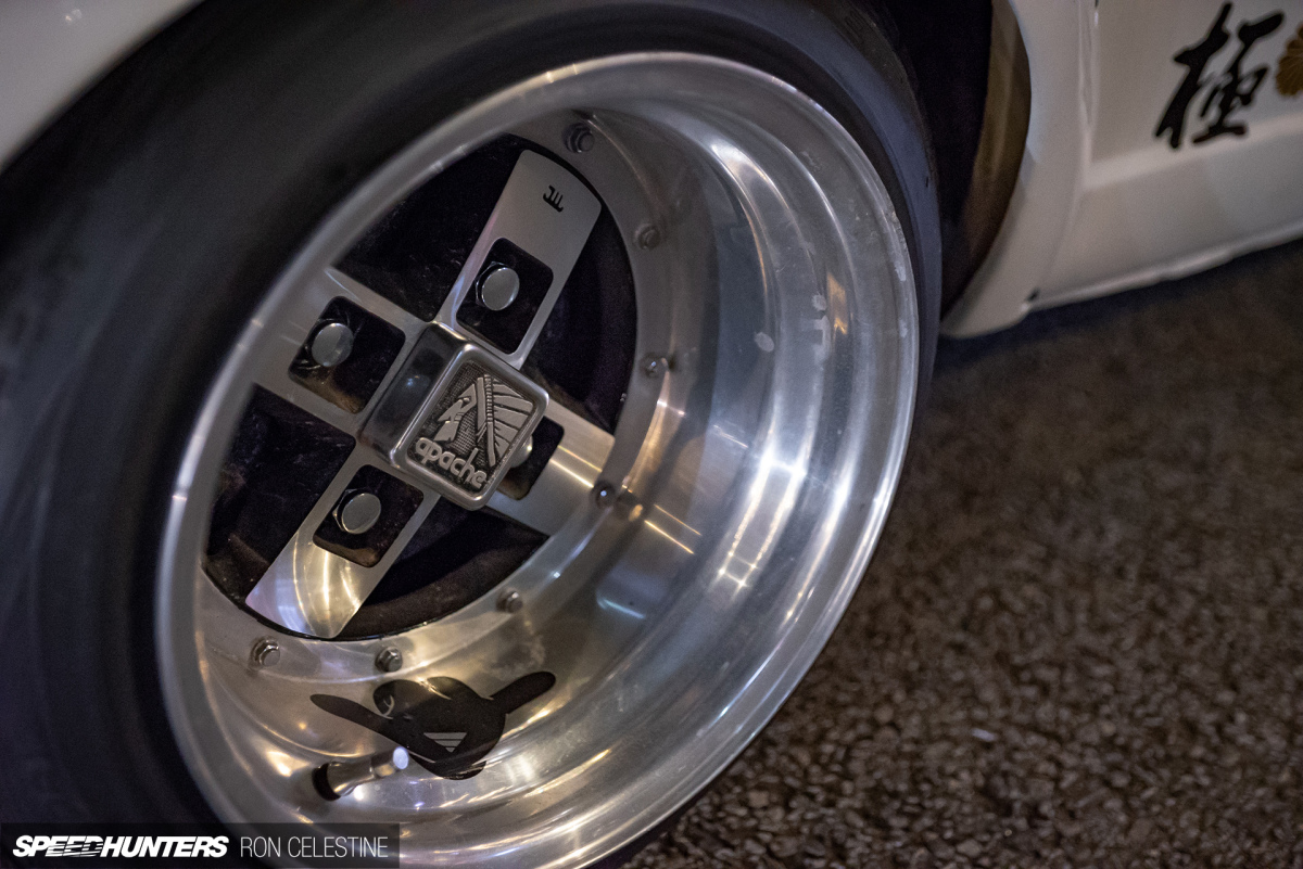 ron_celestine_backwheelbitches_malaysia_nightmeet_datsun_hakotora_8