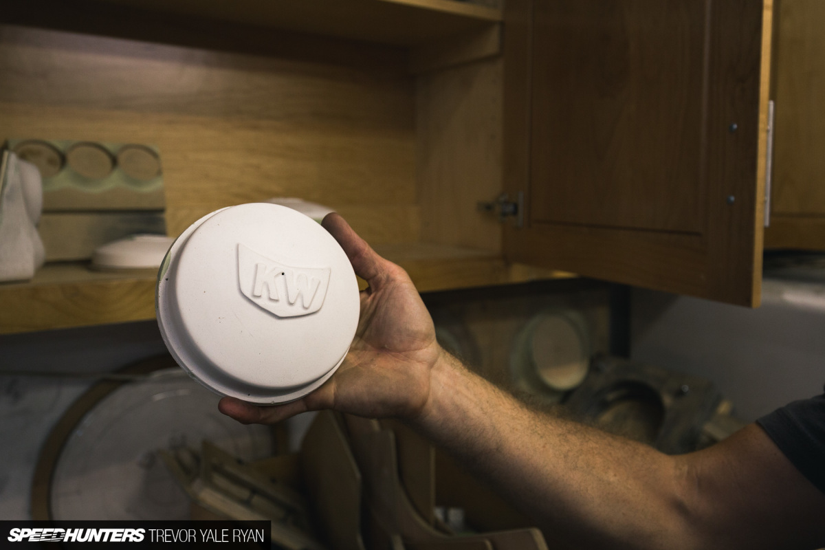 2018-SH-KoogleWerks-Thermoforming-Trevor-Ryan_010