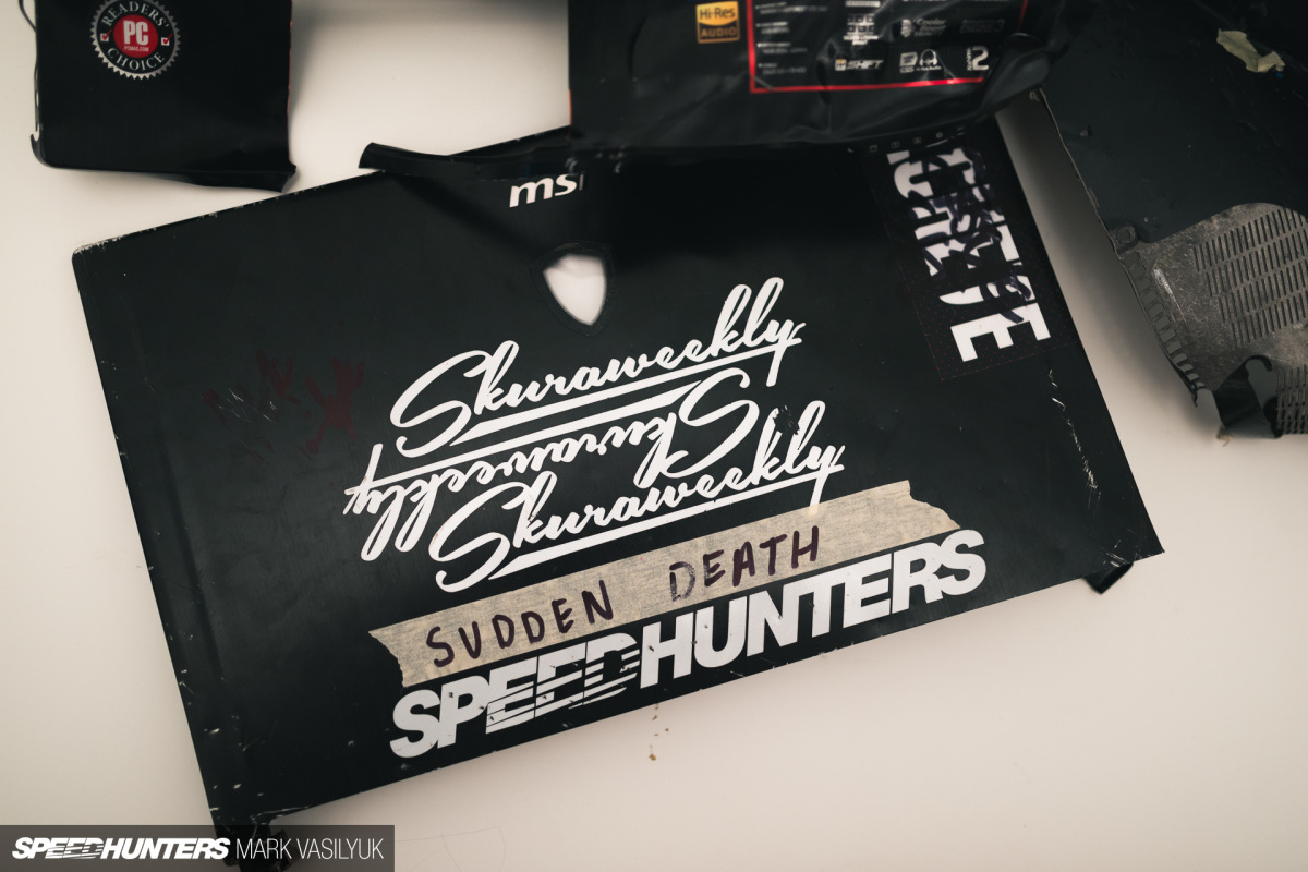 2018-SH-Mark-V-Laptop-Trevor-Ryan_002