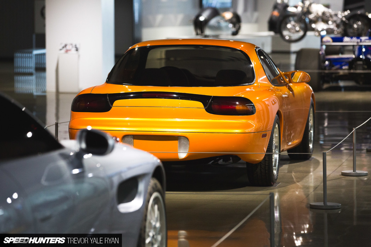 2018-SH-Petersen-General-Gallery-Trevor-Ryan_012