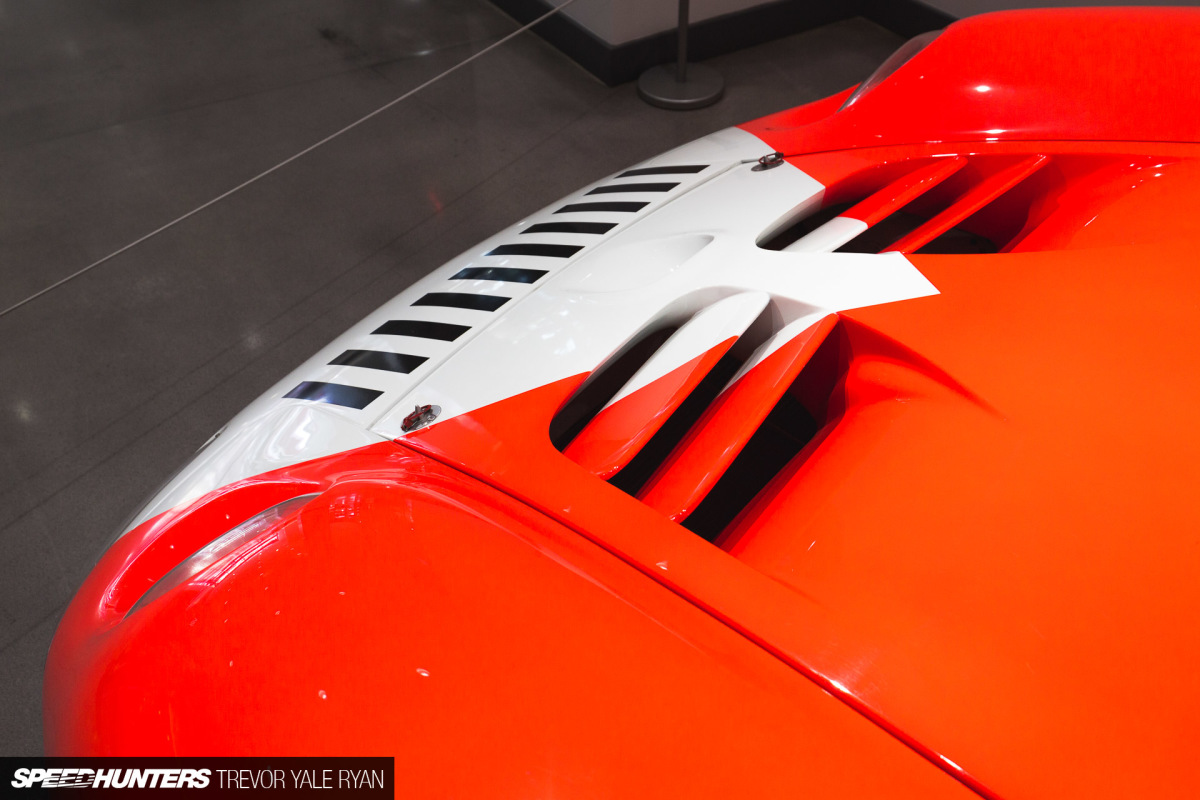 2018-SH-Peteresen-Porsche-Effect-Trevor-Ryan_006