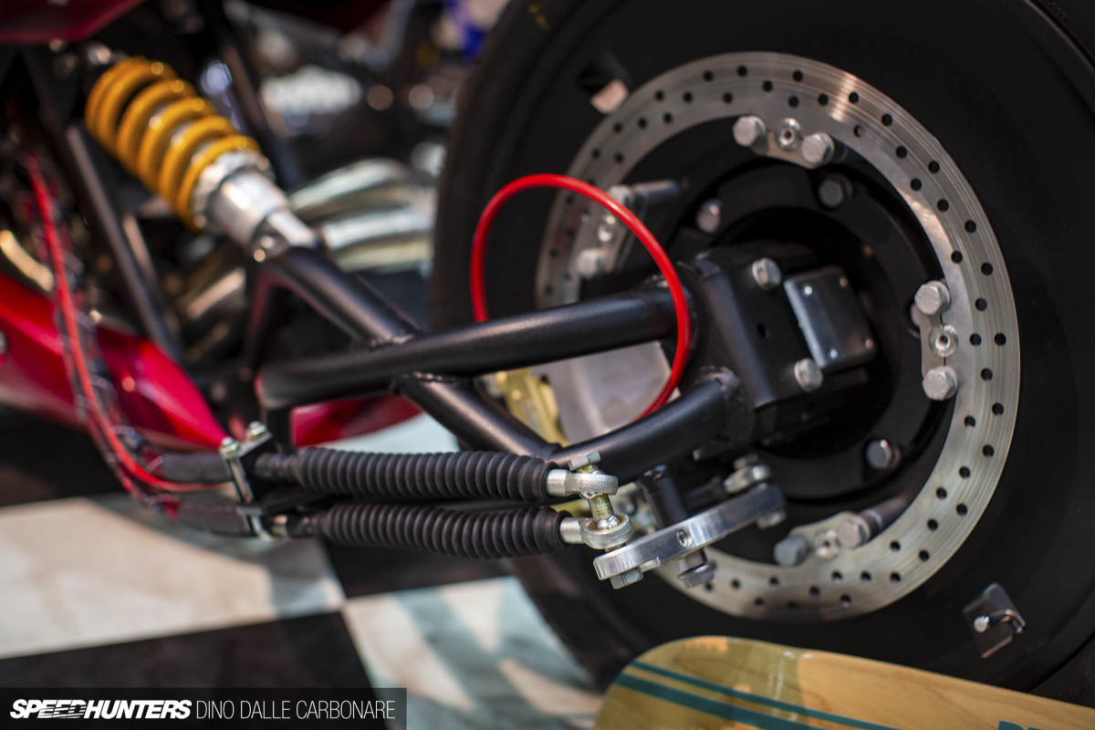 kenstomoto_dino_dalle_carbonare_02