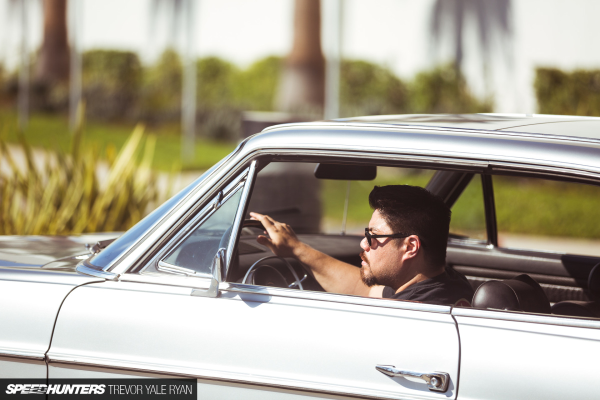 2018-SH-3-Mercedes-W114-On-Air-Trevor-Ryan_012