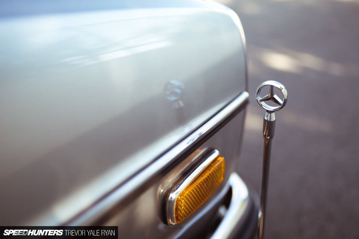 2018-SH-3-Mercedes-W114-On-Air-Trevor-Ryan_014