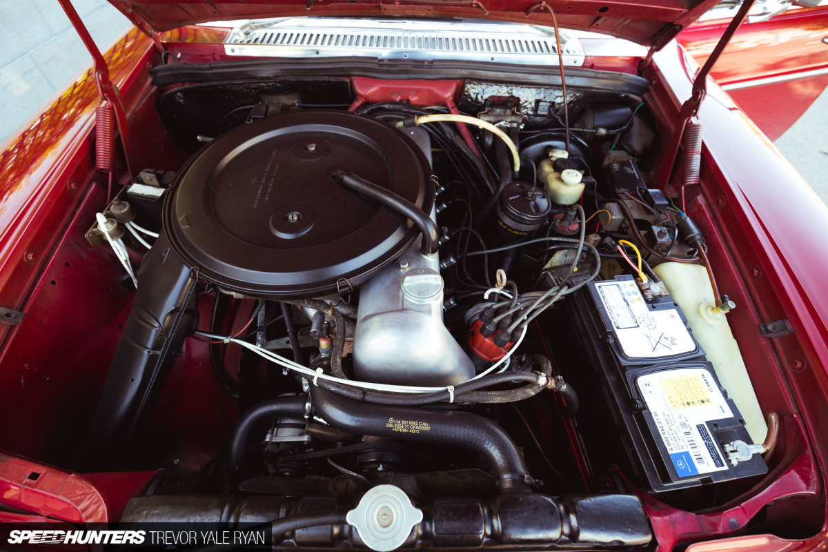 2018-SH-3-Mercedes-W114-On-Air-Trevor-Ryan_023