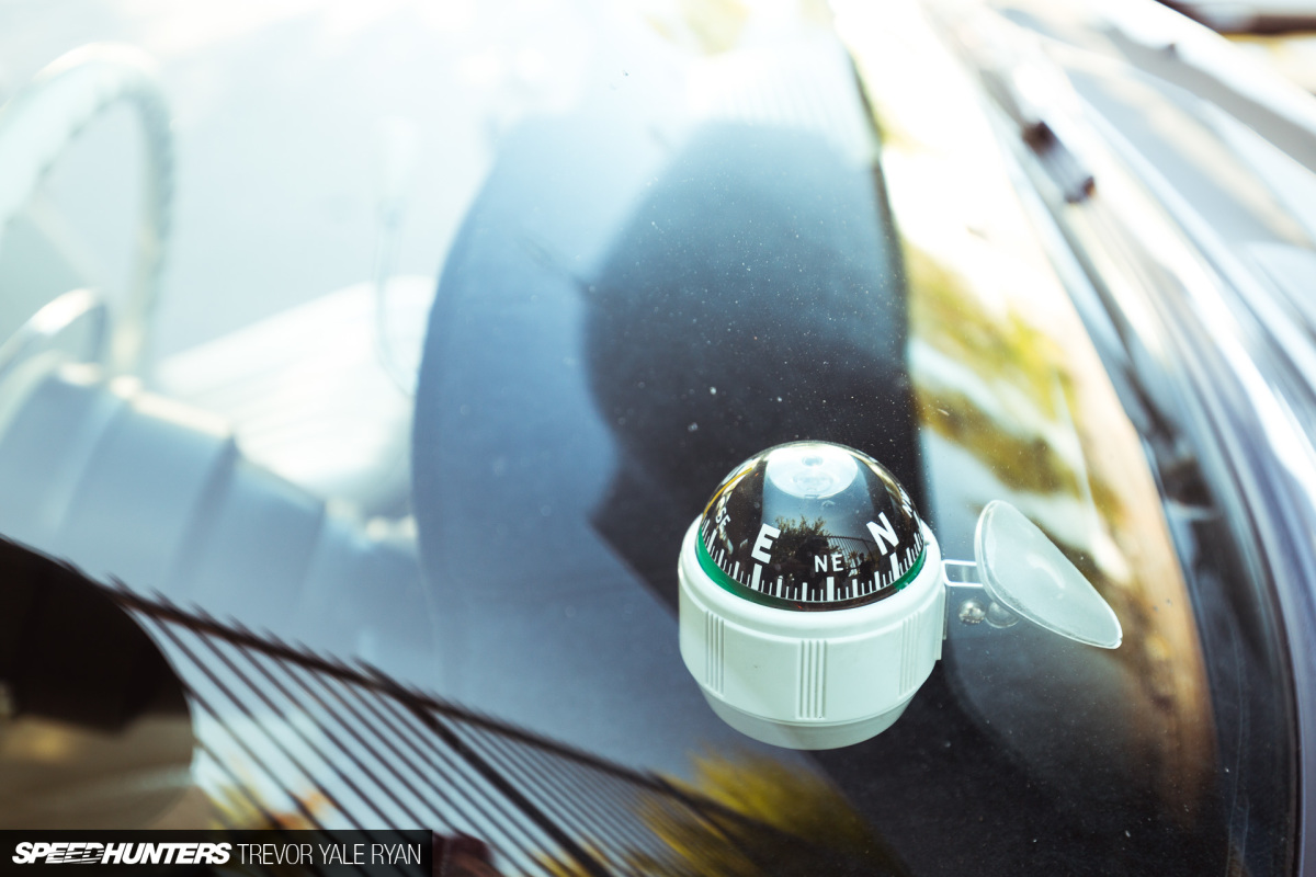 2018-SH-3-Mercedes-W114-On-Air-Trevor-Ryan_046