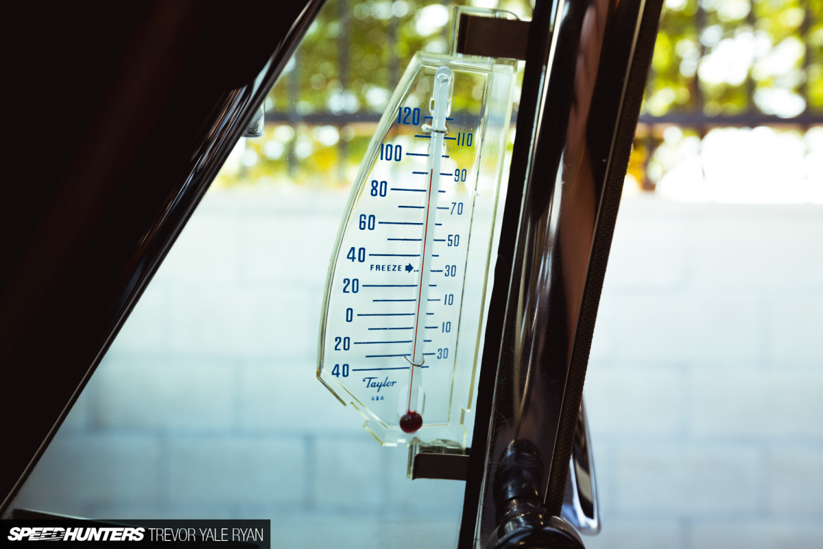 2018-SH-3-Mercedes-W114-On-Air-Trevor-Ryan_047