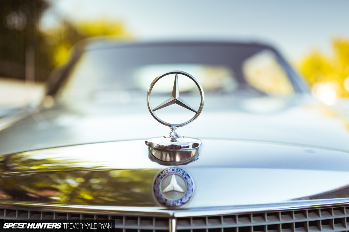 2018-SH-3-Mercedes-W114-On-Air-Trevor-Ryan_049